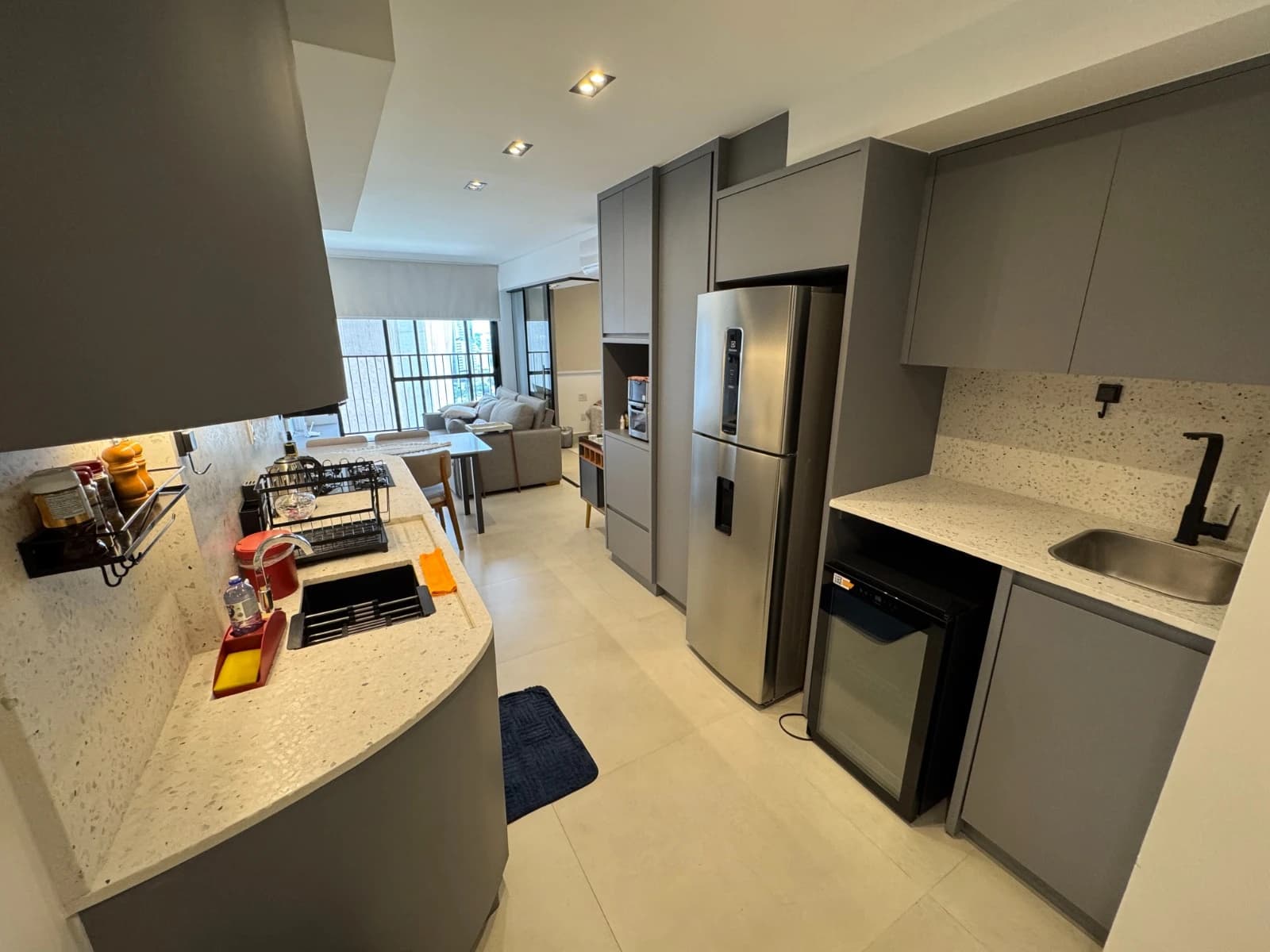 Apartamento Mobiliado no Setor Bueno