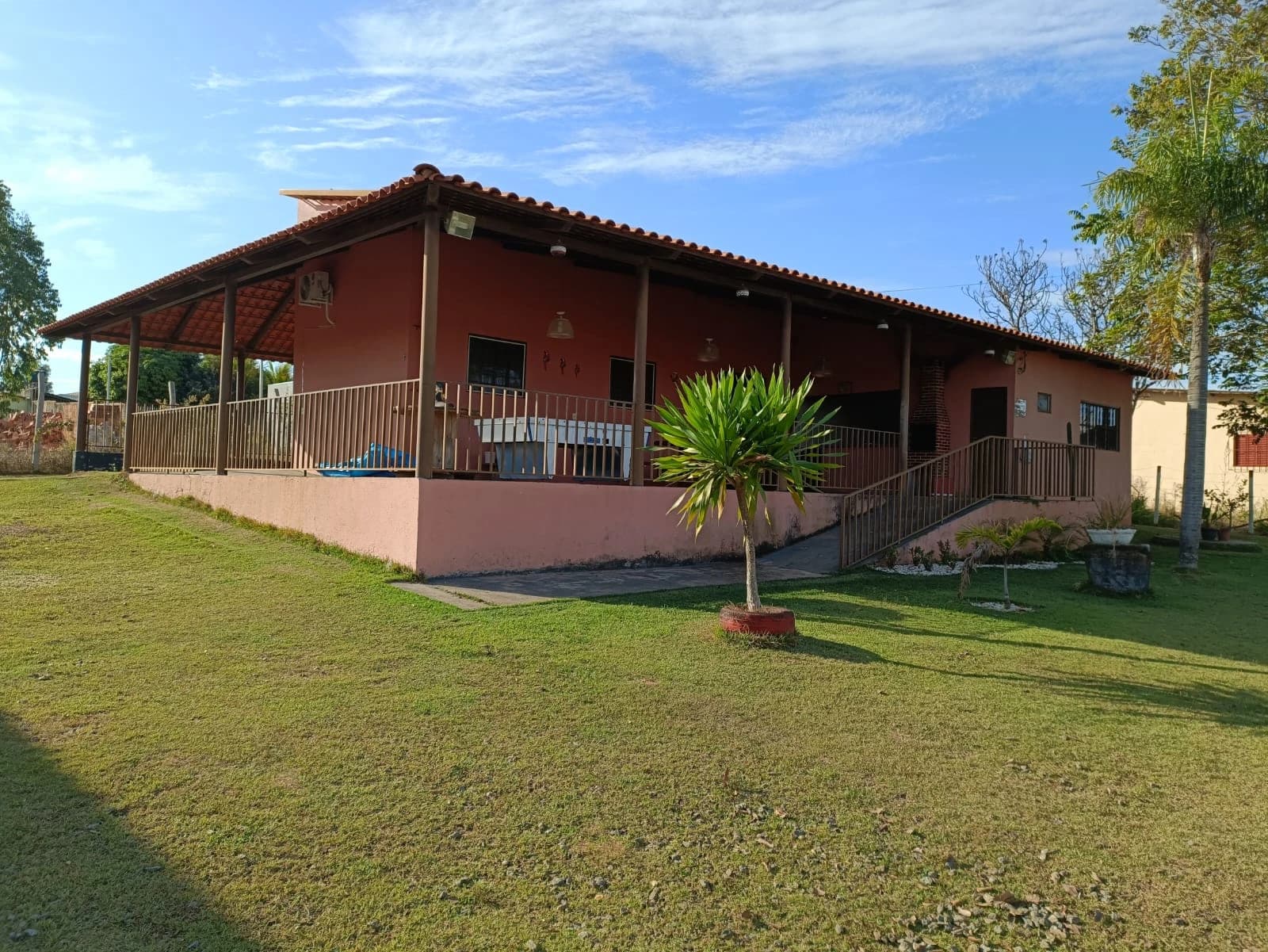 Casas em condomínio no Lago Corumbá IV em Abadiânia - GO